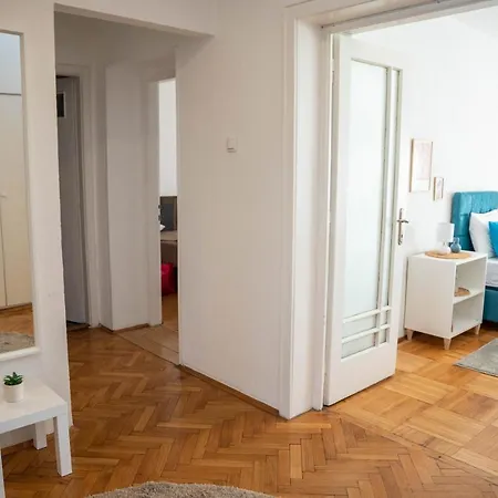 아파트 Sweet House Parlament