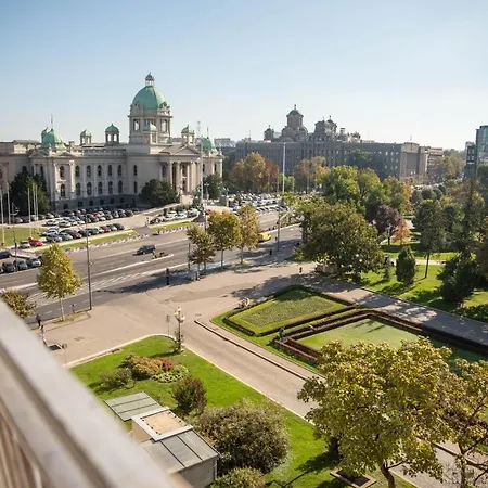 Sweet House Parlament *