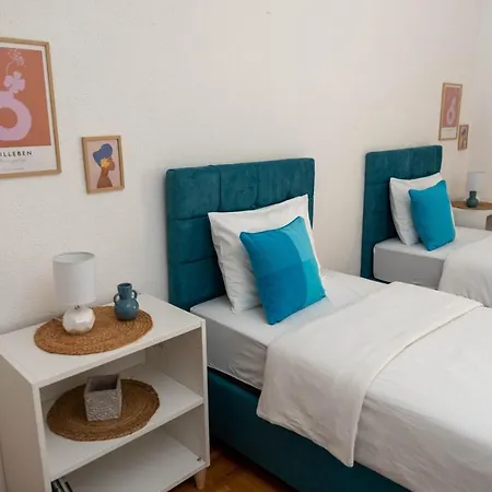 Sweet House Parlament Apartment